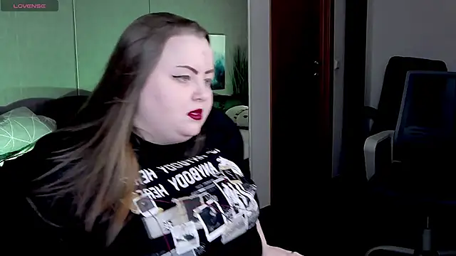 EMMA  CONNOR online show from March 18, 12:16 am