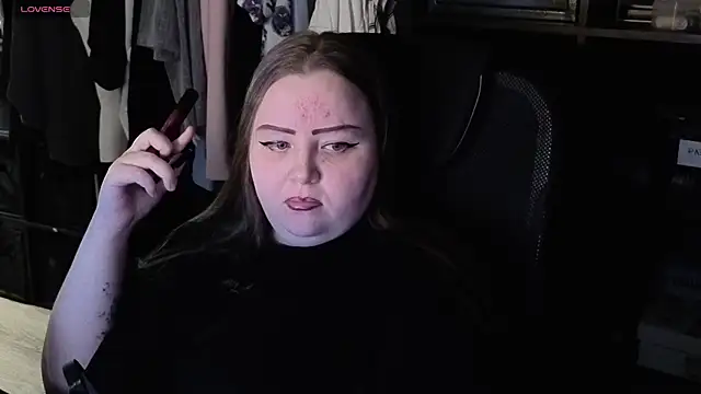 EMMA  CONNOR online show from November 21, 12:43 am