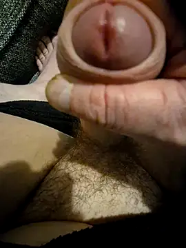 Deebo2212 online show from December 5, 7:17 am