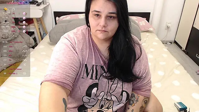 Snapshot of naughtykiss chatting on January 25, 4:56 am naughtykiss online show from January 25, 4:56 am