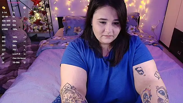 Snapshot of naughtykiss chatting on December 15, 12:42 pm naughtykiss online show from December 15, 12:42 pm