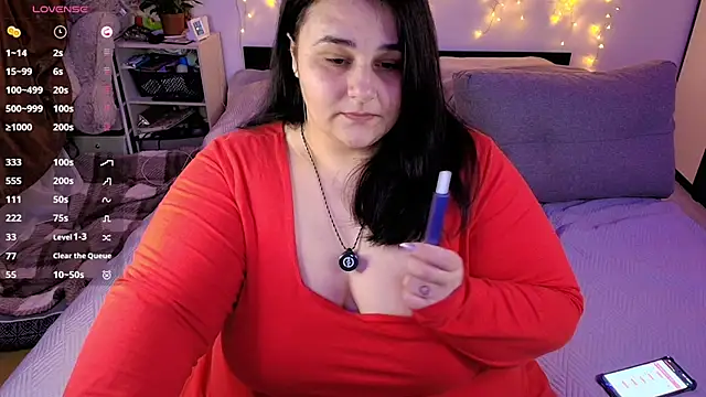 naughtykiss online show from April 5, 3:15 am