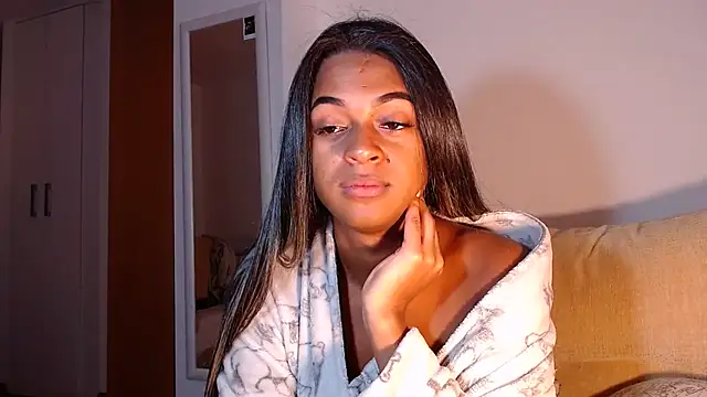 Snapshot of camil_sexx1 chatting on October 12, 9:41 am camil sexx1 online show from October 12, 9:41 am