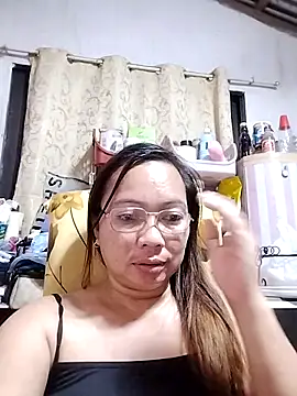 Snapshot of asianwet4u chatting on February 21, 4:26 pm asianwet4u online show from February 21, 4:26 pm