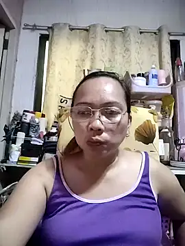 Snapshot of asianwet4u chatting on February 22, 4:51 am asianwet4u online show from February 22, 4:51 am