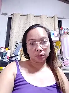 Snapshot of asianwet4u chatting on February 22, 2:30 pm asianwet4u online show from February 22, 2:30 pm