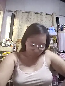 Snapshot of asianwet4u chatting on March 1, 2:02 pm asianwet4u online show from March 1, 2:02 pm