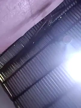 Snapshot of asianwet4u chatting on March 5, 1:21 am asianwet4u online show from March 5, 1:21 am