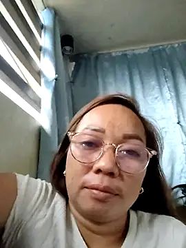 Snapshot of asianwet4u chatting on September 13, 8:25 am asianwet4u online show from September 13, 8:25 am