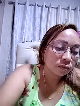 Snapshot of asianwet4u chatting on September 23, 4:10 pm asianwet4u online show from September 23, 4:10 pm