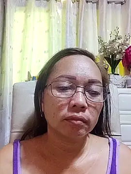 Snapshot of asianwet4u chatting on September 27, 2:05 am asianwet4u online show from September 27, 2:05 am