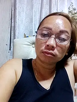 Snapshot of asianwet4u chatting on October 1, 8:59 pm asianwet4u online show from October 1, 8:59 pm