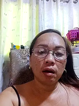 Snapshot of asianwet4u chatting on October 16, 1:39 am asianwet4u online show from October 16, 1:39 am