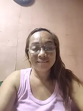 Snapshot of asianwet4u chatting on October 19, 12:11 am asianwet4u online show from October 19, 12:11 am