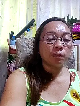 Snapshot of asianwet4u chatting on October 31, 5:08 am asianwet4u online show from October 31, 5:08 am