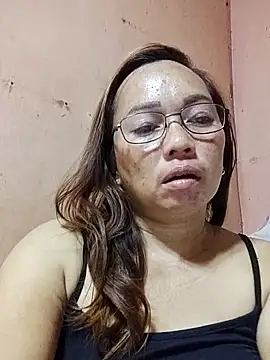 Snapshot of asianwet4u chatting on November 8, 6:35 am asianwet4u online show from November 8, 6:35 am