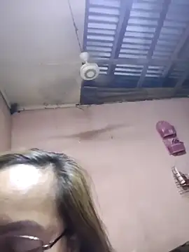 Snapshot of asianwet4u chatting on November 11, 12:27 pm asianwet4u online show from November 11, 12:27 pm