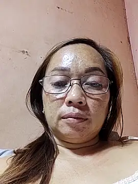 Snapshot of asianwet4u chatting on November 12, 4:07 pm asianwet4u online show from November 12, 4:07 pm