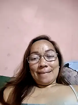 Snapshot of asianwet4u chatting on November 14, 3:49 am asianwet4u online show from November 14, 3:49 am