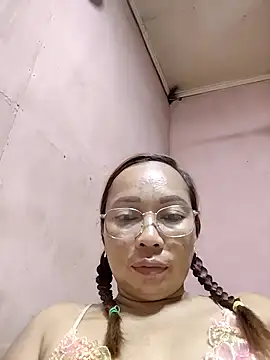 Snapshot of asianwet4u chatting on November 22, 3:49 am asianwet4u online show from November 22, 3:49 am