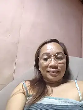 Snapshot of asianwet4u chatting on November 30, 4:11 pm asianwet4u online show from November 30, 4:11 pm