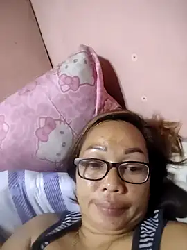 asianwet4u online show from January 9, 5:15 pm