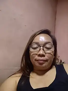 asianwet4u online show from March 31, 4:07 pm