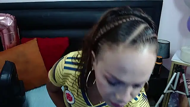 sensual nataliee online show from November 15, 3:08 pm