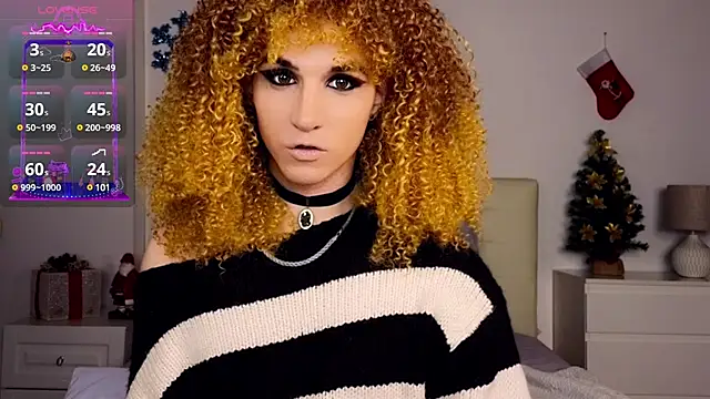 Snapshot of HelenSpellman chatting on December 26, 6:22 pm HelenSpellman online show from December 26, 6:22 pm