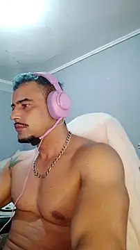 Fadinha-e-Raro online show from February 14, 2:07 am