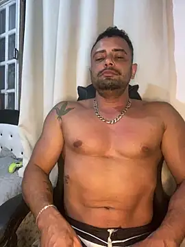 Fadinha-e-Raro online show from March 15, 2:14 am