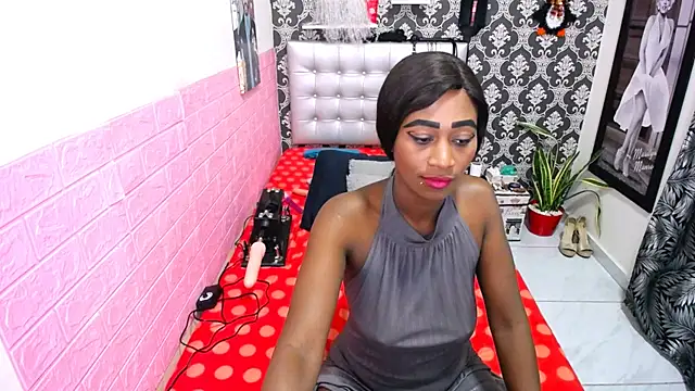 stNatashaBrunette online show from December 15, 4:29 am