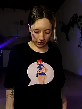 Snapshot of Rabit_Snake chatting on December 4, 3:26 am Rabit Snake online show from December 4, 3:26 am