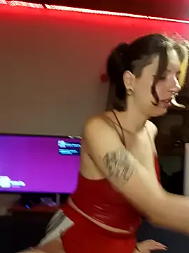 Snapshot of Rabit_Snake chatting on December 12, 1:32 am Rabit Snake online show from December 12, 1:32 am