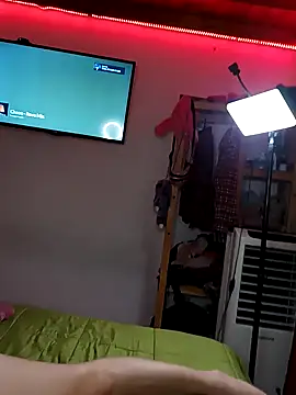 Snapshot of Rabit_Snake chatting on February 5, 4:27 am Rabit Snake online show from February 5, 4:27 am