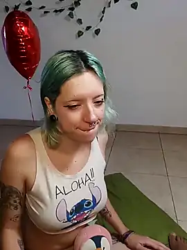 Snapshot of Rabit_Snake chatting on February 16, 9:05 pm Rabit Snake online show from February 16, 9:05 pm