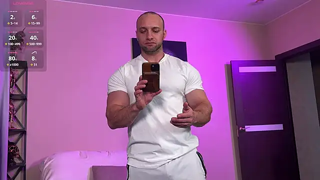 Xxx       Xxx online show from February 19, 7:15 am