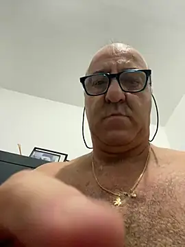 ANONIMO7735 online show from September 9, 9:25 pm