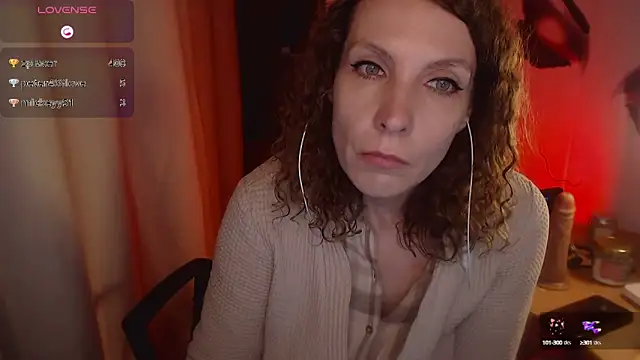 JohansonKatie online show from January 5, 3:32 am