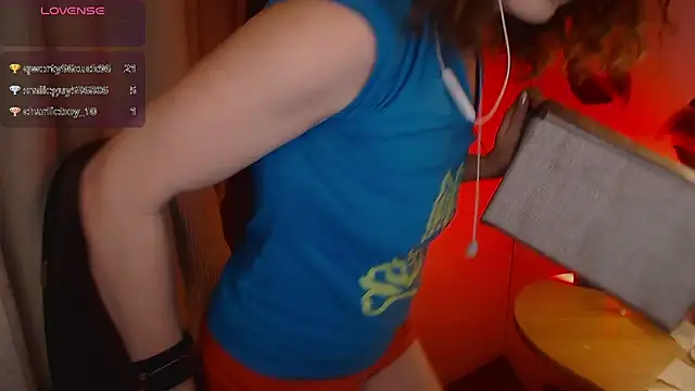 JohansonKatie online show from January 6, 12:59 am