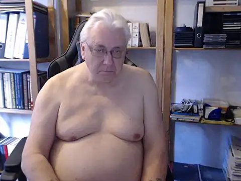 SchwanzhureXXL online show from March 29, 9:09 am