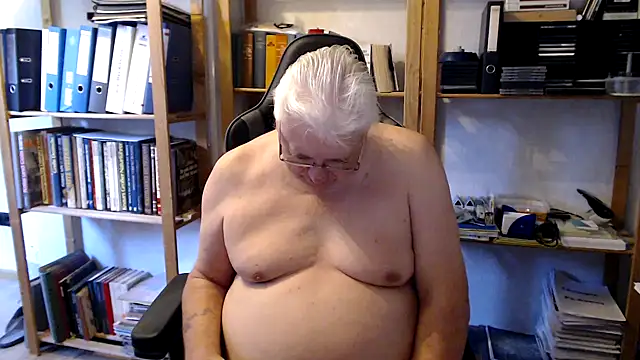 SchwanzhureXXL online show from June 20, 5:54 am