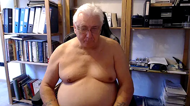 SchwanzhureXXL online show from July 30, 6:01 am