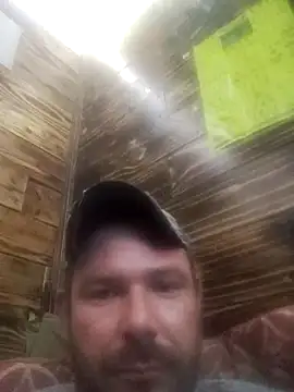 thickdickdaddy69 online show from September 14, 10:31 pm