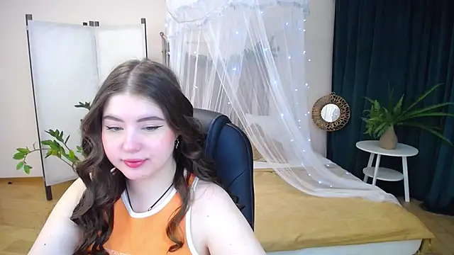 NicoleFoxery online show from January 17, 3:23 am