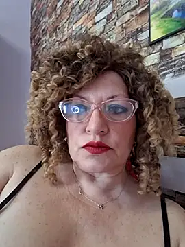 Hot Azaleea online show from April 16, 5:52 am