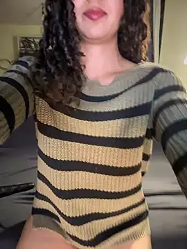 marylr2 online show from February 1, 4:24 am