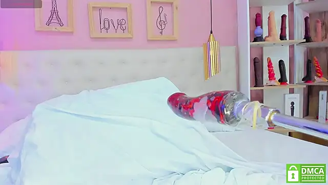 leylla  online show from March 6, 8:16 pm