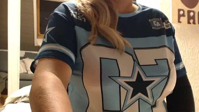 KimMitchelli online show from November 3, 6:31 pm