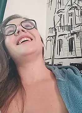 KellyKleine online show from October 10, 11:53 am